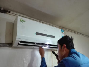 拉孜格力空调电话是多少